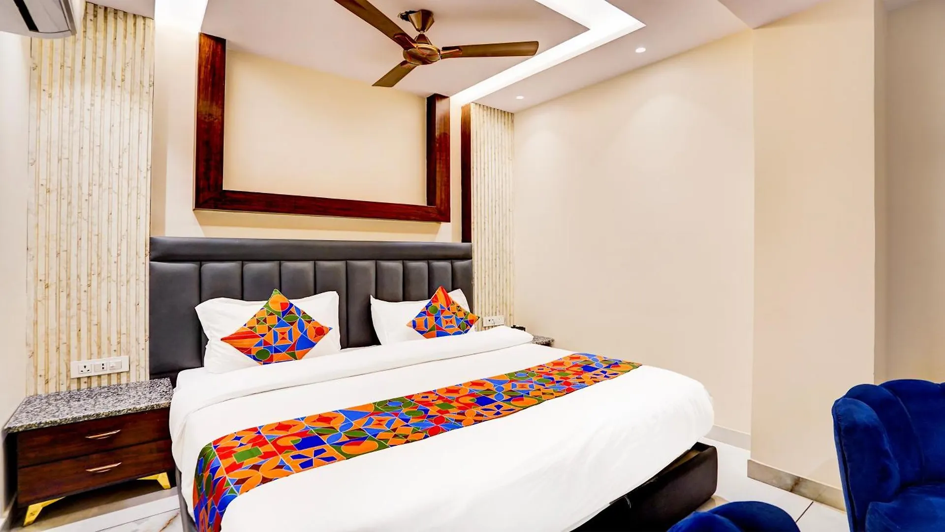 Fabhotel Prime D2 Near Adarsh Nagar Metro Delhi  3*, Delhi (National Capital Territory of India) India